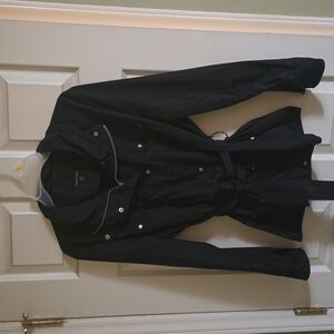 Black lightweight jacket. GUC